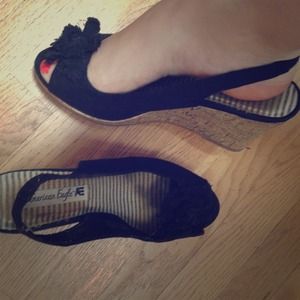 Used American Eagle Black Wedges