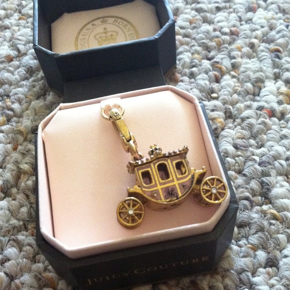 Juicy couture princess carriage charm
