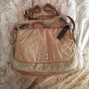 NWT Marc Jacobs taupe handbag/messenger bag.
