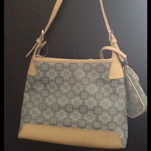 🚫♻SOLD♻🚫 NIne West Tote Bag