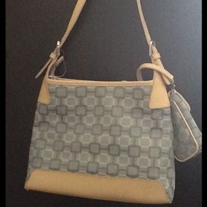 🚫♻SOLD♻🚫 NIne West Tote Bag