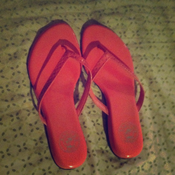 Bahama bay flip flops