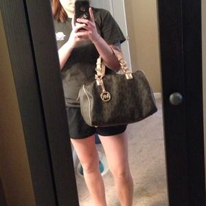 Michael kors more pictures