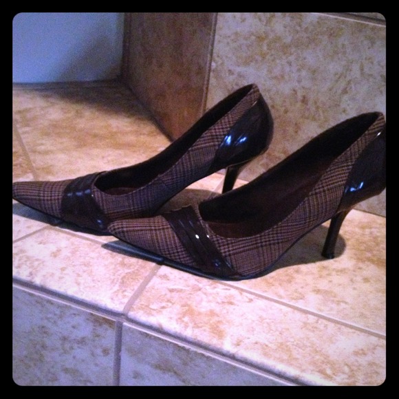 REESE Shoes - REESE HEELS