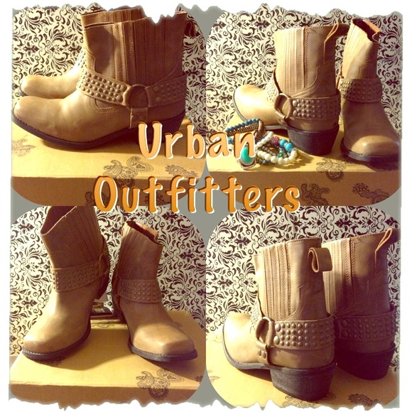 Tan ankle boots ..make offer