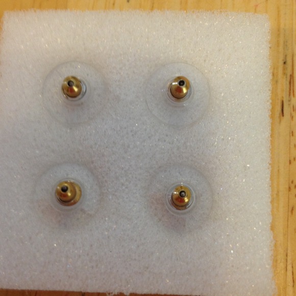 Reduced 🎉2 pairs mosaic detail earrings - Picture 2 of 3