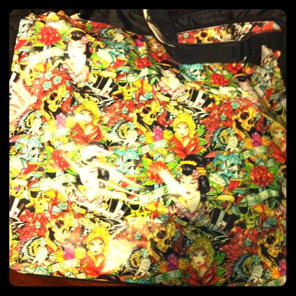 Ed Hardy overnight bag - Picture 1 of 2