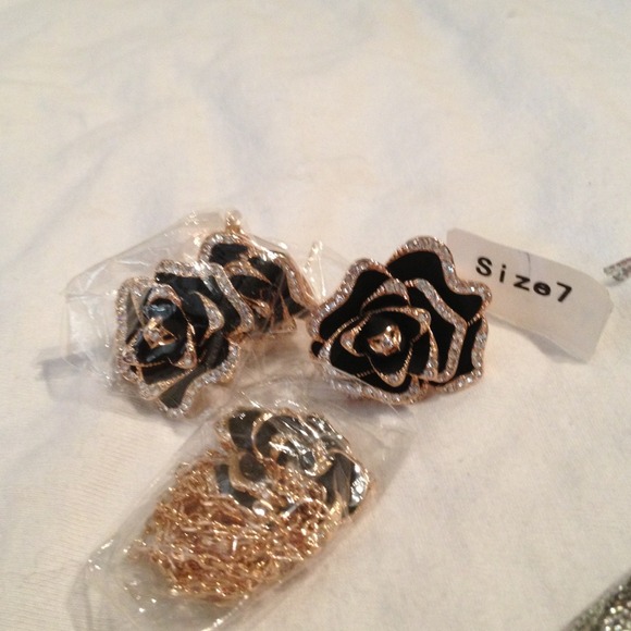Rose Jewelry Set