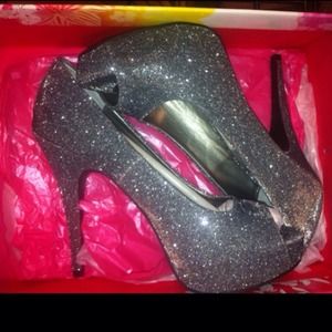 Sparkly Chinese Laundry heels