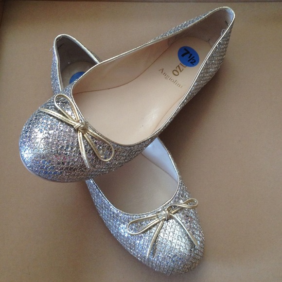 Enzo Angiolini Silver Sparkle Glitter Flats 7.5