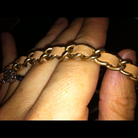 Chanel handbag! - Picture 3 of 4