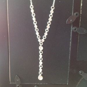 Very elegant necklace. 💎