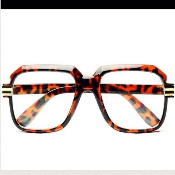 Accessories - 💥BRAND NEW💥 Gazelle Glasses in Leopard & Silver