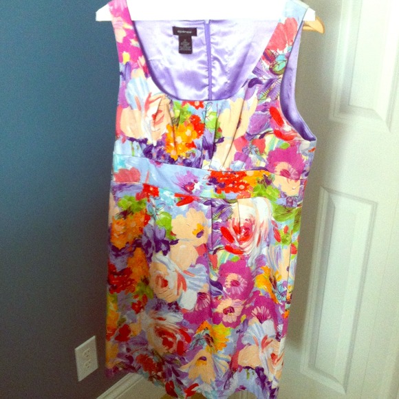 Sleeveless painted floral dress - Picture 1 of 1