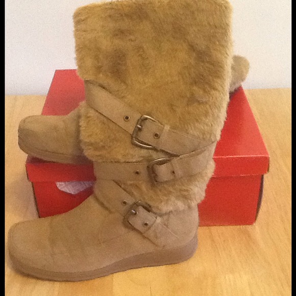 Tan boots