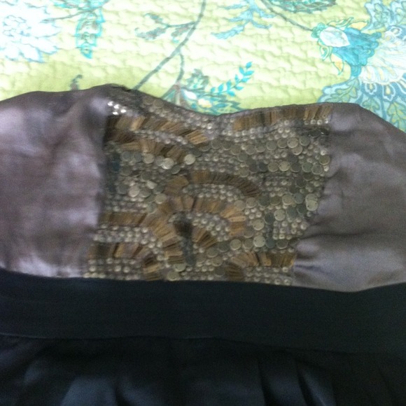 Beautiful beaded party dress - Picture 2 of 2