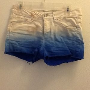 🚫SOLD🚫Ombré blue jean shorts