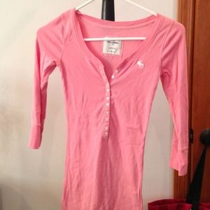 Abercrombie kids pink half sleeve top
