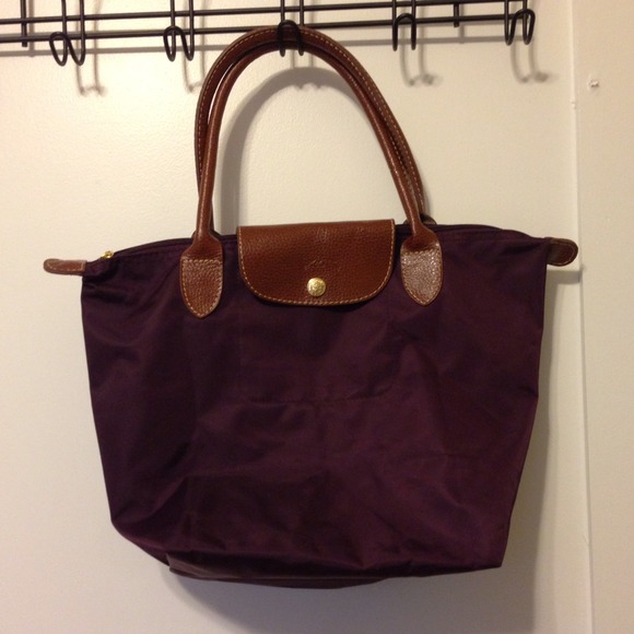 Longchamp Handbags - Authentic plum Longchamp handbag