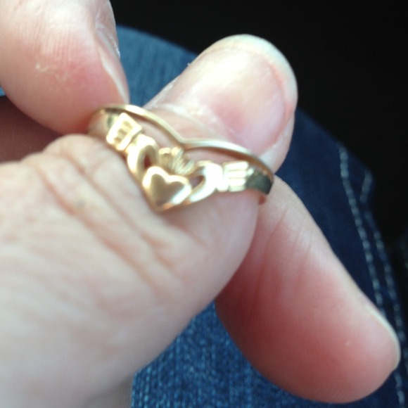 Beautiful. 14k Ring guards