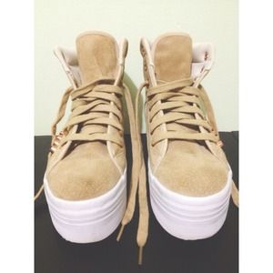🚫SOLD🚫Jeffrey Campbell Homg Sneaker