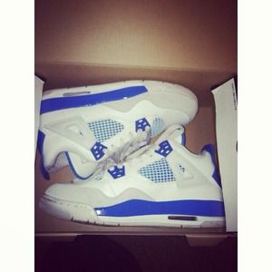 Retro Jordan's Military Blue