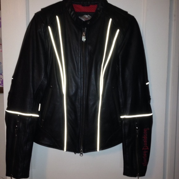 Harley Davidson items - Picture 2 of 2