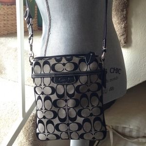 Coach black swingback crossbody