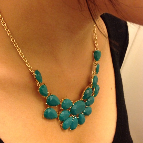 Turquoise bauble necklace - Picture 3 of 4