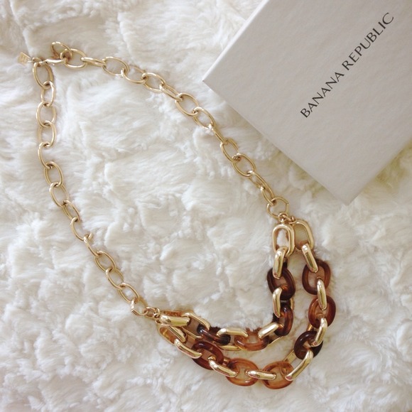 Banana Republic Necklace