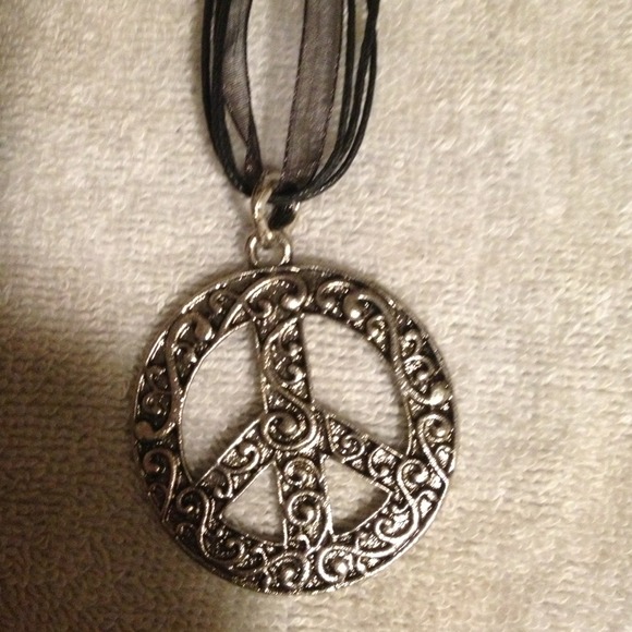 Silver peace sign necklace