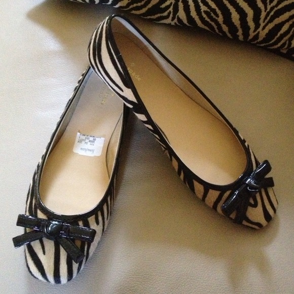 🚫Sold🚫 kate spade flats. Price Firm. - Picture 4 of 4