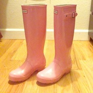 NWOT hunter rain boots! Only worn once!