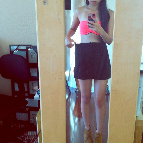 🌺 NWOT High-waisted Shorts Black