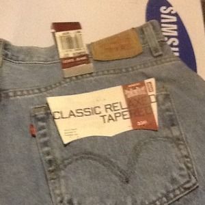 Levis