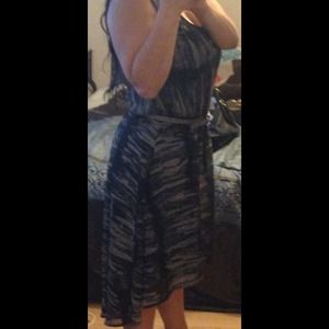 Beautiful dress with a bonus belt!