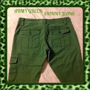 🎀CONVERSE ARMY GREEN SKINNIES🎀