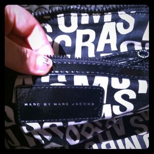✨Authentic✨Marc Jacobs purse