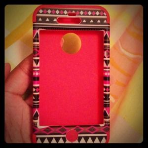 ❌SOLD❌Red Tribal iPhone 4/4s case