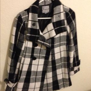 Checker coat in black and white S