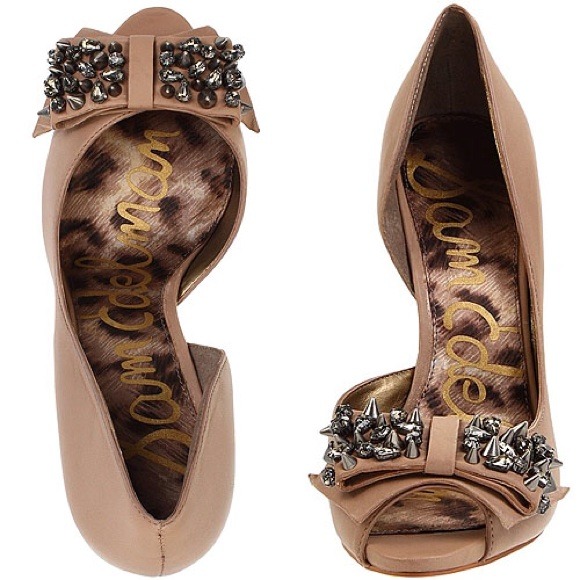 Sam Edelman Lorna spike and studded bow pumps - Picture 3 of 3