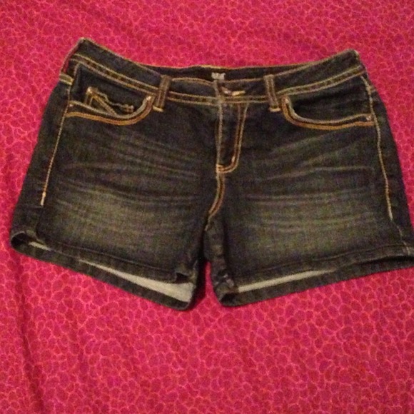 A.N.A shorts