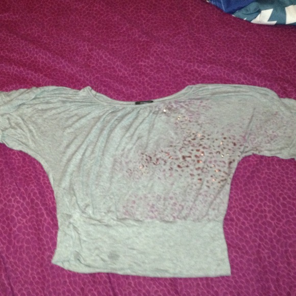 Grey with cheetah spots shirt!