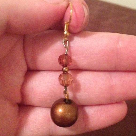 Dangling earrings - Picture 3 of 3