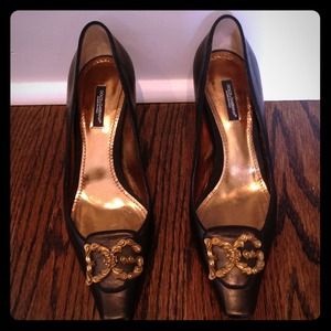 Dolce & Gabbana black kitten pumps