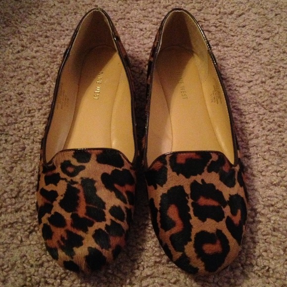 Nine West Shoes - ✋Nine West Leopard Flats