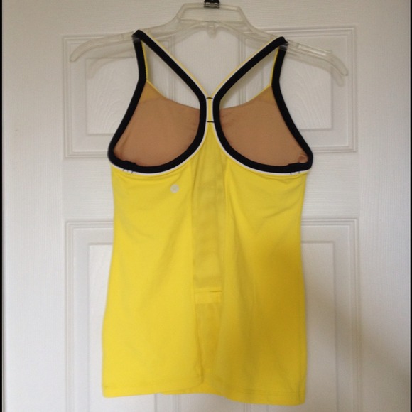 lululemon athletica Tops - 🎉 Lululemon yellow & navy racerback tank🎉