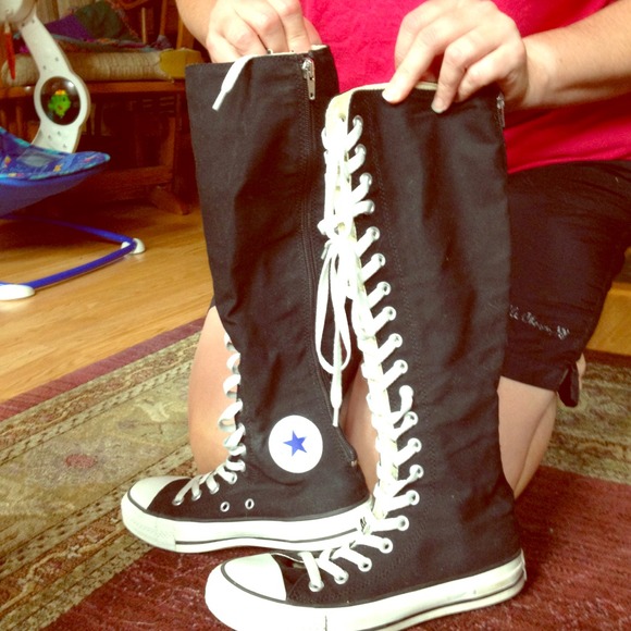 🎉SALE Knee High Converse (black) great condition!