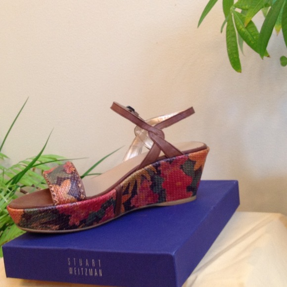 Stuart Weizmann sandal