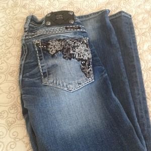 Miss Me Skinny Jeans